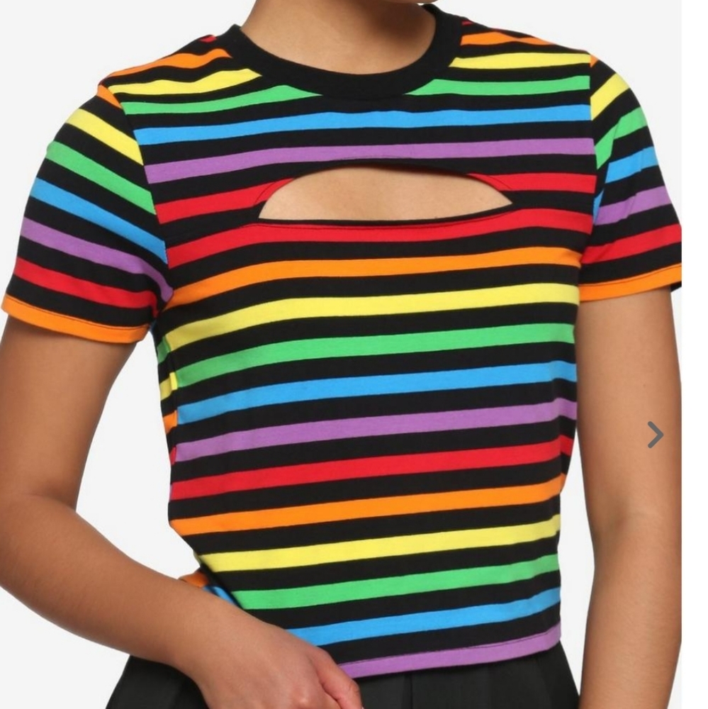 Hot Topic Striped Keyhole Top Red Orange Yellow Green  Purple Size L Junior